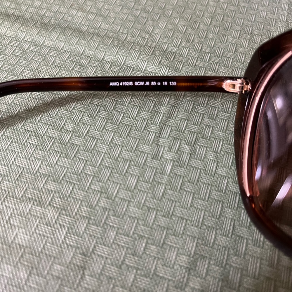 Alexander McQueen Sunglasses with Case - Picture 3 of 6
